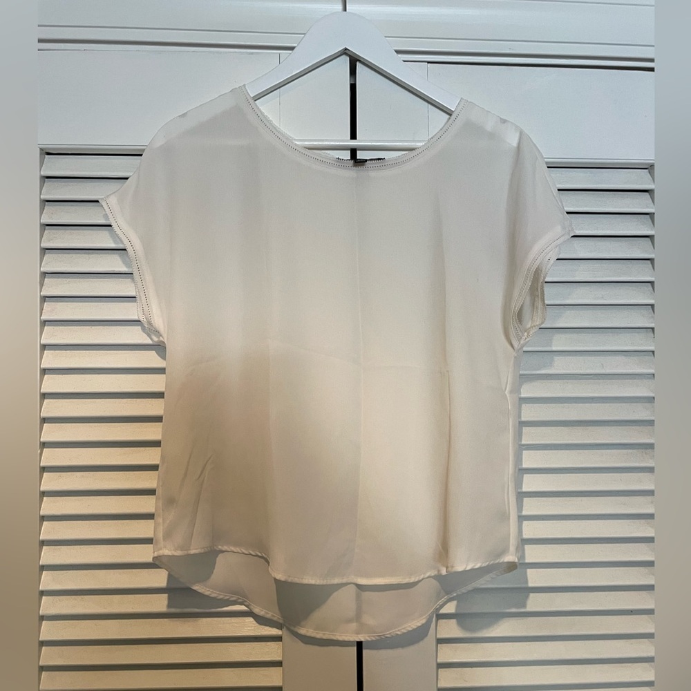 Banana Republic white top